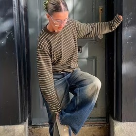 Resim Kadın Uzun Kollu Tişört - Yumuşak Günlük Giyim Üst, Rahat Kesim H-Hattı Bluz, Kahverengi Çizgili Kadın Giyim, Tüm Sezon Katmanlama Esasları - Makinede Yıkanabilir Günlük ve Resmi Kombinler, Çok Yönlü Giyim, Çizgili Desen, Rahat Kumaş 