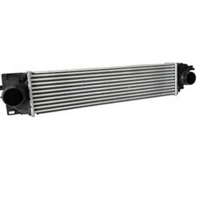Resim Volvo XC40 D4 T5 2017 2021 Turbo Radyatörü Intercooler 619X147X76 