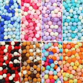 Resim 30 adet 8mm Akrilik Mat Boncuklar - Karışık Renkler ve Düz Renkler DIY Takı Yapımı, Bilezikler, Anahtarlıklar için - El Yapımı Aksesuar Malzemeleri, Telefon Süslemeleri, Canlı Boncuk Tasarımları 