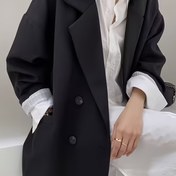 Resim Bahar ve Sonbahar Kadın Beyaz Takımlı Ceket, 2025 Yeni Rahat Stil, Küçük Bedenler İçin Trendy ve Bol Kesim. Büyük Bir Şekilde Geziniyor, Bir Boy Küçük Olarak Öneriliyor. 