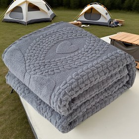 Resim 1 adet çok fonksiyonlu, Peluş Polar Jakarlı Battaniye, Ultra Yumuşak Açık Bej Lüks Yatak Örtüsü, Geometrik Desen, Hafif, Makinede Yıkanabilir, Tüm Mevsimler İçin Uygun, Dış Mekan Battaniyesi, Seyahat Battaniyesi, Battaniye, Ev, Ofis, Mükemmel Hediye 
