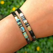 Resim Kadınlar için El Yapımı Bohem TILA Esnek Bilezik - Vintage Esintili, Siyah, Mavi ve Altın Renklerde Doğal Taş & Cam Boncuklar - Doğum Günleri veya Bayramlar için Eş/Çiftler/Arkadaşlar için İdeal Hediye - Çok Yönlü Günlük Aksesuar, Çiftler için Hediye|Vintage Esintili Takı|Karışık Malzemeler 