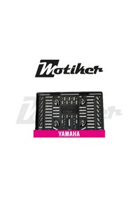 Resim Pleksi Plakalık Pembe Üstüne Beyaz Yamaha Yazılı Tasarımlı Motosiklet Plakalık Modeli 
