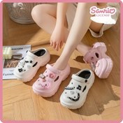 Resim Sanrio Holle Kitty Kadın Delikli Terlikler, Kulomi Sevimli Kalın Tabanlı Plaj Ayakkabısı, Büyük Kulaklı Kaymaz Dayanıklı İç Mekan Terliği, Yugui Köpek Hafif Nefes Alabilir Yumuşak ve Rahat Dış Mekan Ayakkabıları, Tatil Doğum Günü Hediyesi 