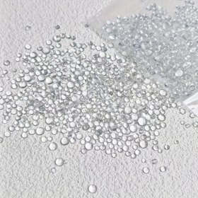 Resim 1440 adet Yüksek Kalite Yüksek Şeffaflık Cam Damla, Suyun Damlası Taşlar, Sallanan Masalar, Mücevherler, Parlak Yarı Daire Şeklinde DIY Karalama Defterleri, Kabartma Süslemeler, Tırnak ve Makyaj Ürünleri, Kart Yapma Süslemeleri 