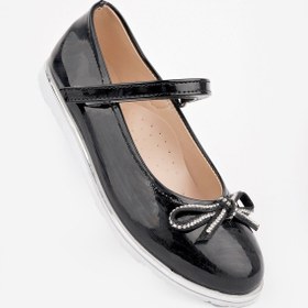 Resim Genel Markalar Termo Taban Bıyık Fiyonk Siyah Rugan Kız Çocuk Ayakkabı 