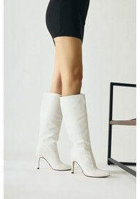 Resim Lucine Beyaz Sivri Burunlu İnce Topuklu Çekme Çizme 001 
