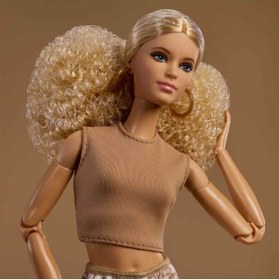 Resim Barbie İkonik Koleksiyon Bebeği Model 07 JJX26 