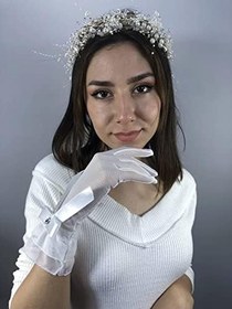 Resim Beyaz Büyük Fiyonklu Eldiven Ve Krem İncili Taç Nikah Takımı 