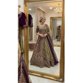 Resim Aashiv's Collection Gelinlik Hint Lehenga Choli Gelinlik Takımı Bordo Işlemeli 