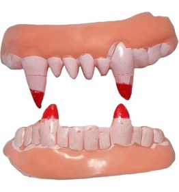 Resim Çift Damak Yumuşak Vampir Dişleri 