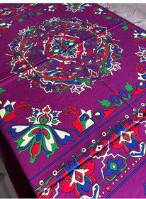 Resim Kolay Temizlenebilir Renkli Cıvıl Cıvıl Desenli Masa Örtüsü 170x170 Cm Fuşya 