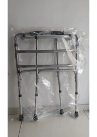 Resim Walker Yüseklık Ayarlanır Katlanır Standart Yürüteç 4 Ayaklı 