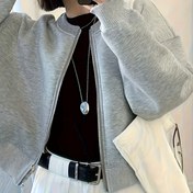 Resim Kadınlar için şık omuz askılı kesikli ceket - Dar kesim fermuarlı ön, 95% Polyester 5% Elastane esneklik, tüm mevsimler için düz renk günlük giyim için şık omuz askılı kesikli ceket, günlük giyim için çok yönlü kıyafet | Şık Omuz Askılı | İnşaat, Bayan Ceketleri 
