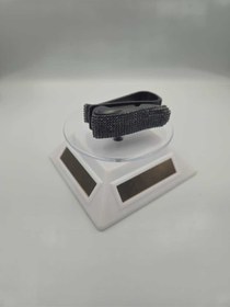 Resim Siyah Taşlı Gözlük Tutucu 