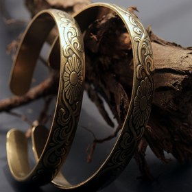 Resim Eski tarz Papatya Oymalı Bakır Bilezik Seti, Erkekler ve Kadınlar için Ayarlanabilir Açık Bilezik, Zarif Oymalı Çiçek Deseni - İnlay Yok, 1 Adet Set 