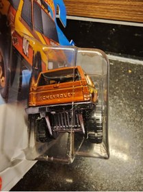 Resim HOT WHEELS 1/64 CHEVY BLAZER 4X4 