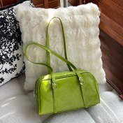 Resim Canlı Limon Yeşili Kadın Moda Çantası - Retro Şık Sentetik Deri Cüzdan, Çıkarılabilir Askılı, Fermuarlı Kapatma ve Günlük Kullanım için Şık Tasarım, Çok Yönlü Aksesuar | Minimalist Estetik | Yağlanmış Kenar Detayları 