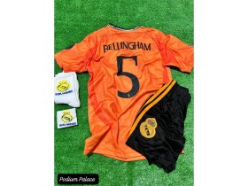 Resim 2025/26 Real Madrid Yeni Sezon Jude B.e.ll.i.n.g.h.a.m Iç Saha Çocuk Forması 4'lü SET(TURUNCU)ZYN266 