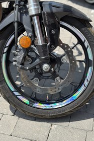 Resim Banxtre Motosiklet Jantı için Hologramlı (17-21 Inch) Universal Jant Şeridi Sticker Seti 12'li 