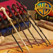 Resim Warner Bros 4 Adet Rastgele Harry Potter Cadılar Bayramı Kostüm Asaları, Noel Cosplay ve Hediye Koleksiyonu için Uygun Zarif Büyücü Çubukları 