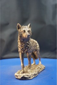 Resim Özel Tasarım Kurt Heykel Biblo Alfa Kurt Hediyelik Dekoratif Aksesuar 19 Cm Altın 