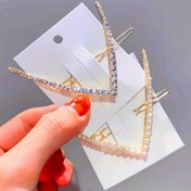 Resim 1 adet Zarif Taşlı Saç Tokası - Minimalist Font Tasarımı, Parlayan Süslemeler, Saç Üstüne Yerleştirme, Atma ve Toplama için Güvenli Tutma, Doğum Günleri, Noel ve Partiler için Mükemmel, Sevimli Saç Aksesuarları, Parti Saç Parçası, Taşlı Süslemeler 