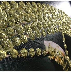 Resim Ayna Çerçeveli Kanvas Tablo Altın Simli Küpeli Afrikalı Kadın 