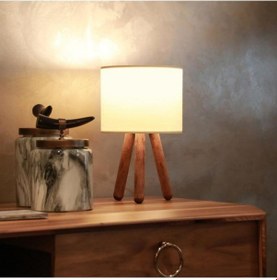 Resim Naturel Ahşap Silindir Başlıklı Bej Kumaş Abajur Genç Odası Yatak Odası Okuma Köşesi Lambası Bej 