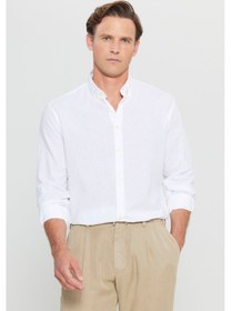 Resim AC&Co / Altınyıldız Classics Erkek Beyaz Pamuklu Keten Comfort Fit Rahat Kesim Düğmeli Yaka Armürlü Gömlek Beyaz 