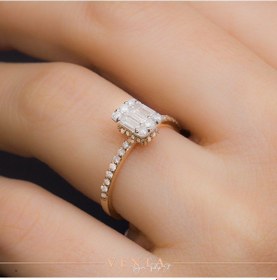 Resim Venta 0,59 Karat 14K Baget Pırlanta Yüzük 