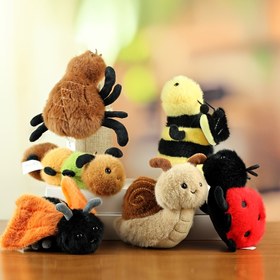 Resim Pet Peluş Oyuncaklar, Çeşitli Simüle Böcekler, Böcek Şeklinde Peluş Köpek Oyuncakları, Yumuşak Rahat Peluş Malzeme, Evcil Hayvan Oyun Zamanı ve Tatsızlık Giderme İçin Kullanılır 