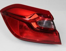 Resim Ford Fiesta 2018- Sol Dış Stop Lambası Depo Marka 431-19AQL-UE - H1BB13405AH 