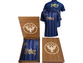 Resim Fenerbahçe Orijinal 2025/2026 Lacivert Forma Hediyelik Ahşap Kutulu 