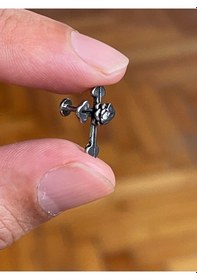 Resim 316 Cerrahi Çelik Tragus Helix Kıkırdak Conch Minimal Tek Taşlı Haç Piercing Gümüş 