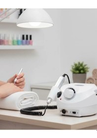 Resim Manikür Pedikür İçin Güçlü Ve Sessiz Tırnak Matkap Makinesi 