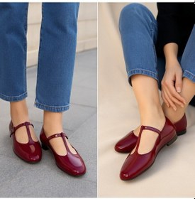 Resim Siyah Süet T-strap Mary Jane Tasarım Babet Bordo 