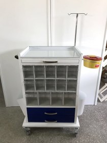 Resim Çağrı Medikal Çok Gözlü İlaç Arabası - Ergonomik ve Taşınabilir 