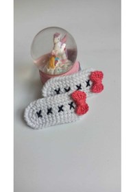 Resim Amigurumi Yeni Trend Beyaz Pembe Işlemeli 2'li Toka Seti Beyaz Te Çok Renkli 