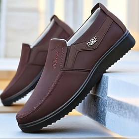 Resim Modern Erkek Slip-On Spor Ayakkabı - Hafif ve Kaydırmaz, Yuvarlak Burun | Outdoor Maceralar ve Günlük Kullanım İçin Uygun | Düşük Üst Örgü Yapı ile Sentetik Taban | Yürüyüş, Doğa Yürüyüşü ve Günlük Kullanım için Mükemmel | Rahat Giyim Ayakkabısı 