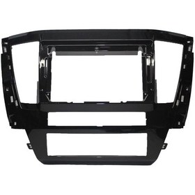 Resim Mitsubishi Pajero 9" 2020-2022 Çerçeve Ve Soket 9" 