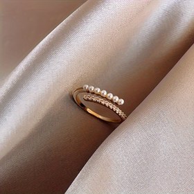 Resim Şık Boho-Şık Ayarlanabilir Sahte İmitasyon İnci Yüzük - Vintage Esintili Açık Bant Tasarımı, Altın Tonlu Bakır Taban ile Parıldayan Vurgular, Günlük Kıyafetler İçin Mükemmel 