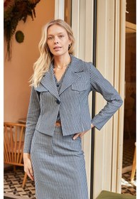 Resim Kadın Yakalı Cep Kapaklı Uzun Kol Hafif Likralı Kumaş Blazer Ceket-lacivert Çizgi Lacivert Ç. 