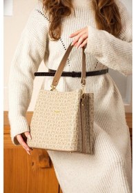 Resim Just Polo Kadın Monogram Baskılı El Ve Omuz Çantası Ebat 25 X 25 Vizon 