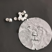 Resim 50/100 adet Tek Kullanımlık Sıkıştırılmış Yüz Maskesi Levhaları - İnce, Parfümsüz, Seyahat ve Tüm Cilt Tipleri İçin Kolay Taşınabilir, Rahatlama ve Nemlendirme için Sıkıştırma Havluları, Seyahat Cilt Bakım Temelleri | Minimalist Ambalaj | Yumuşak Dokulu Maske 