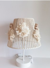 Resim C&A MAKROME İP SARGILI AHŞAP BONCUKLU GÖKKUŞAĞI APLİKELİ EL YAPIMI PONPONLU ÇOCUK VE BEBEK ODASI ABAJUR 