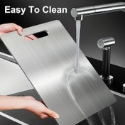 Resim 1 adet Premium Paslanmaz Çelik Mutfak Kesme Tahtası - Çift Taraflı, Kaymaz, Temizlemesi Kolay, Sebzeler, Meyveler ve Etler için İdeal | Pürüzsüz Yüzeyli Dayanıklı Modern Mutfak Gereksinimi 