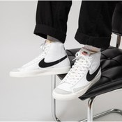 Resim Nike Blazer Mid '77 Vintage Erkek Beyaz/siyah Renk Sneaker Ayakkabı 