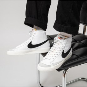Resim Nike Blazer Mid '77 Vintage Erkek Beyaz/siyah Renk Sneaker Ayakkabı 