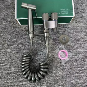 Resim Çift Fonksiyonlu Tuvalet Bide Sprey Geliştirici - Krom Kaplama Duvara Monte Açı Valfi, Valf Çekirdeği & Kolay Kurulum Donanımı - Elektrik/Pil Gerekmez, Banyo ve Çamaşır Odası Yükseltme için Şık Dekor 